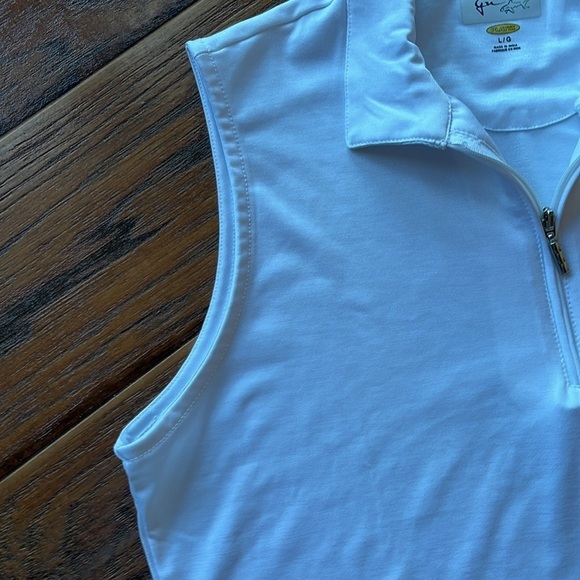 Active Top - Size Large - Picture 4 of 9